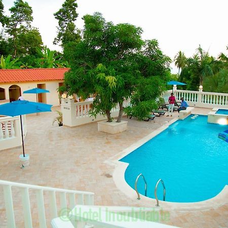 Hotel Inoubliable Cotterelle Exterior foto